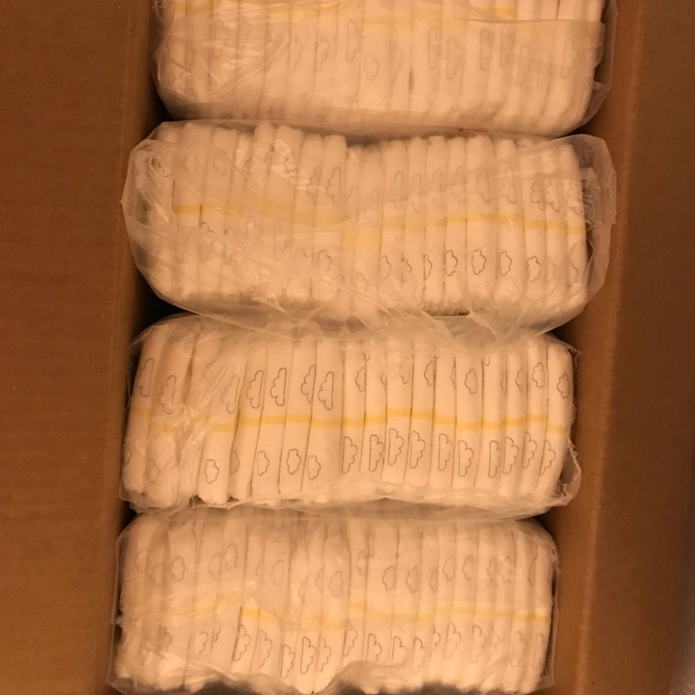 Huggies diapers size 1 284 diapers